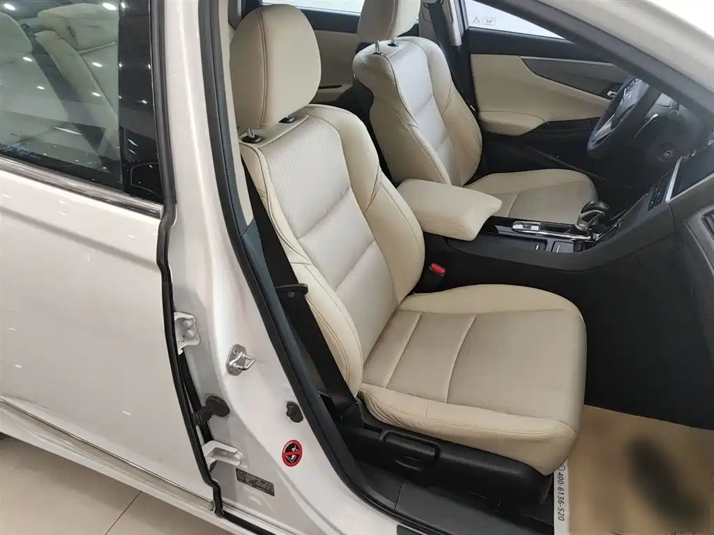 Spirior 2.0 L Luxury