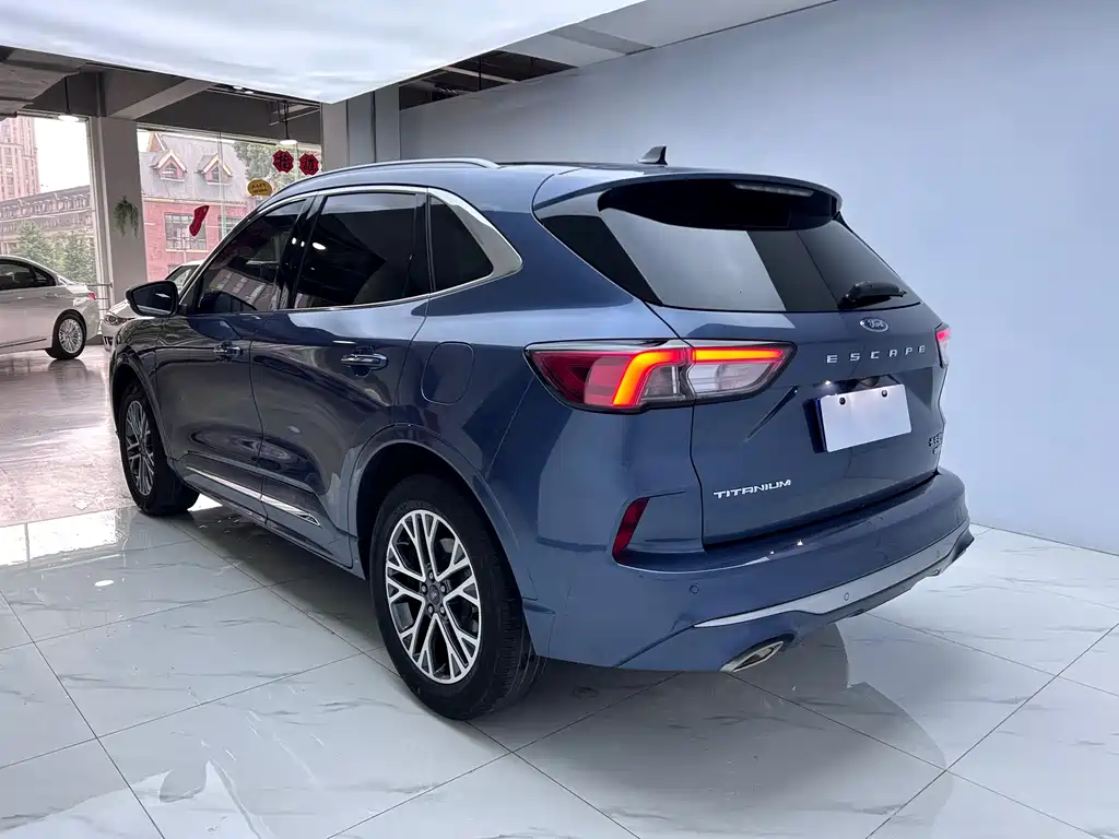 Escape EcoBoost 245 2 WD Smart Home Enjoyment