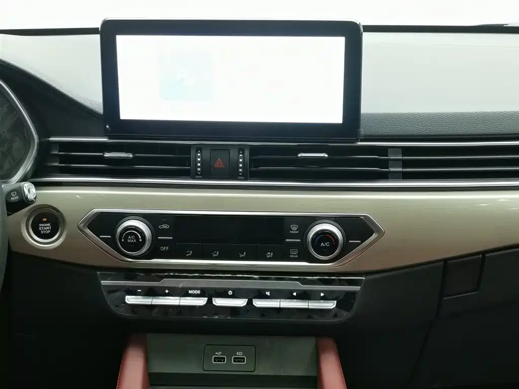 Jetour X70 1.5 T DCT Transcend PRO 5-seat