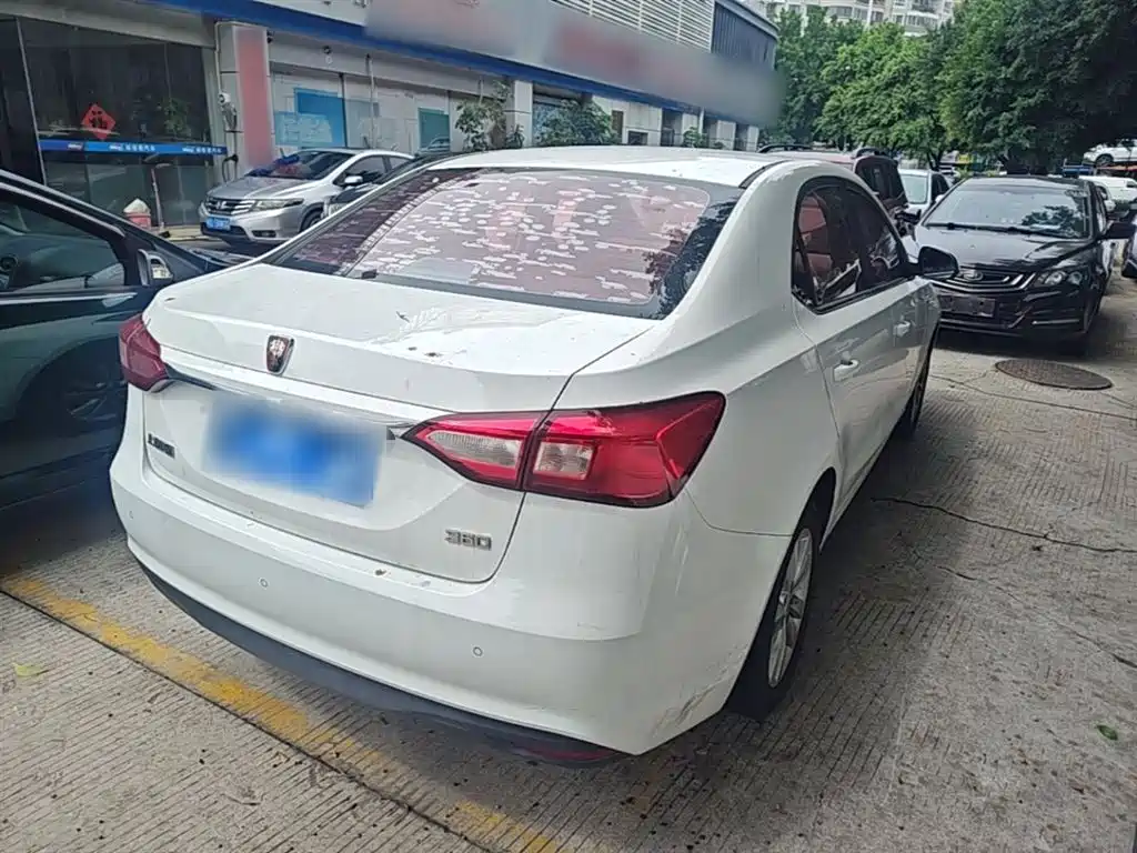 Roewe 360 1.5 L Auto Smart Screen