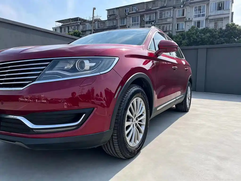 Lincoln MKX 2.0 T 4 WD Graceful