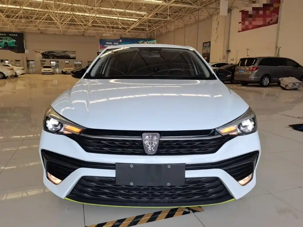 Roewe i5 1.5 L CVT Platinum