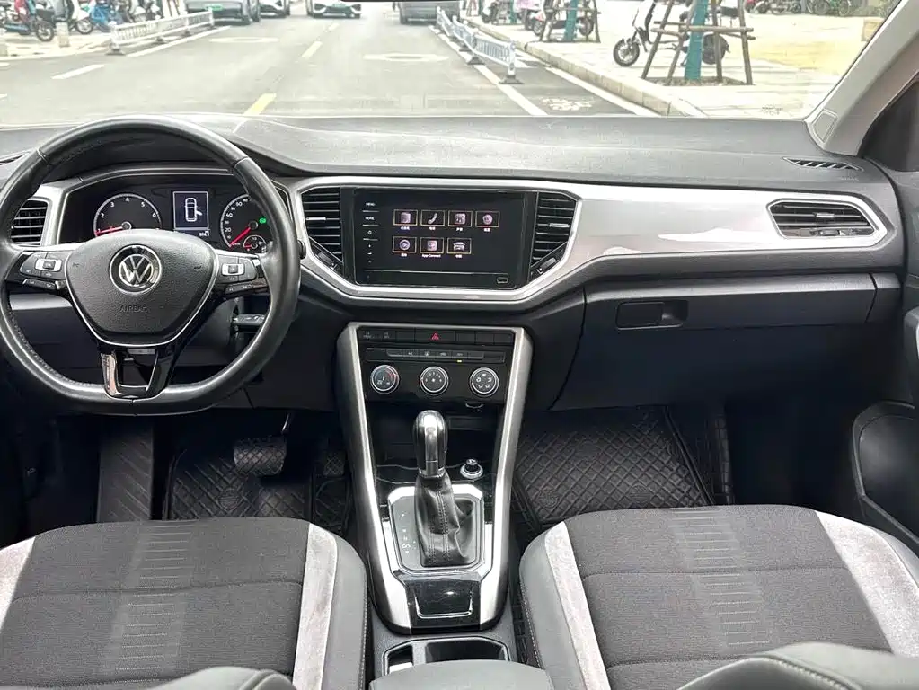 T-ROC 280 TSI DSG 2 WD Luxury