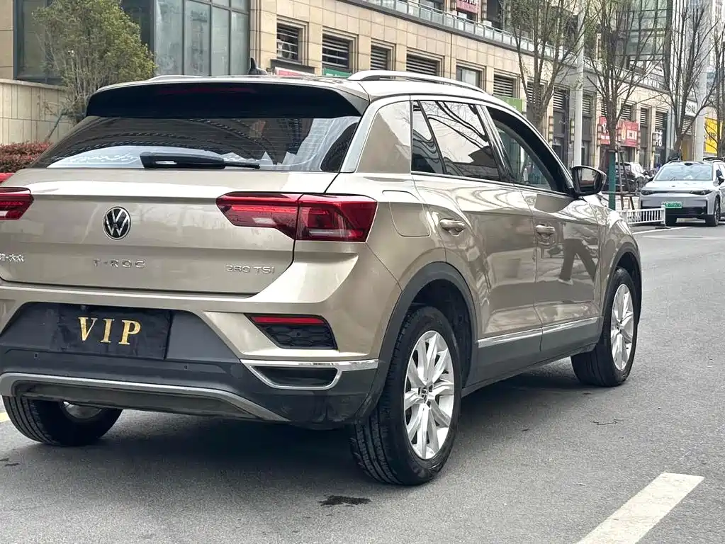 T-ROC 280 TSI DSG 2 WD Luxury