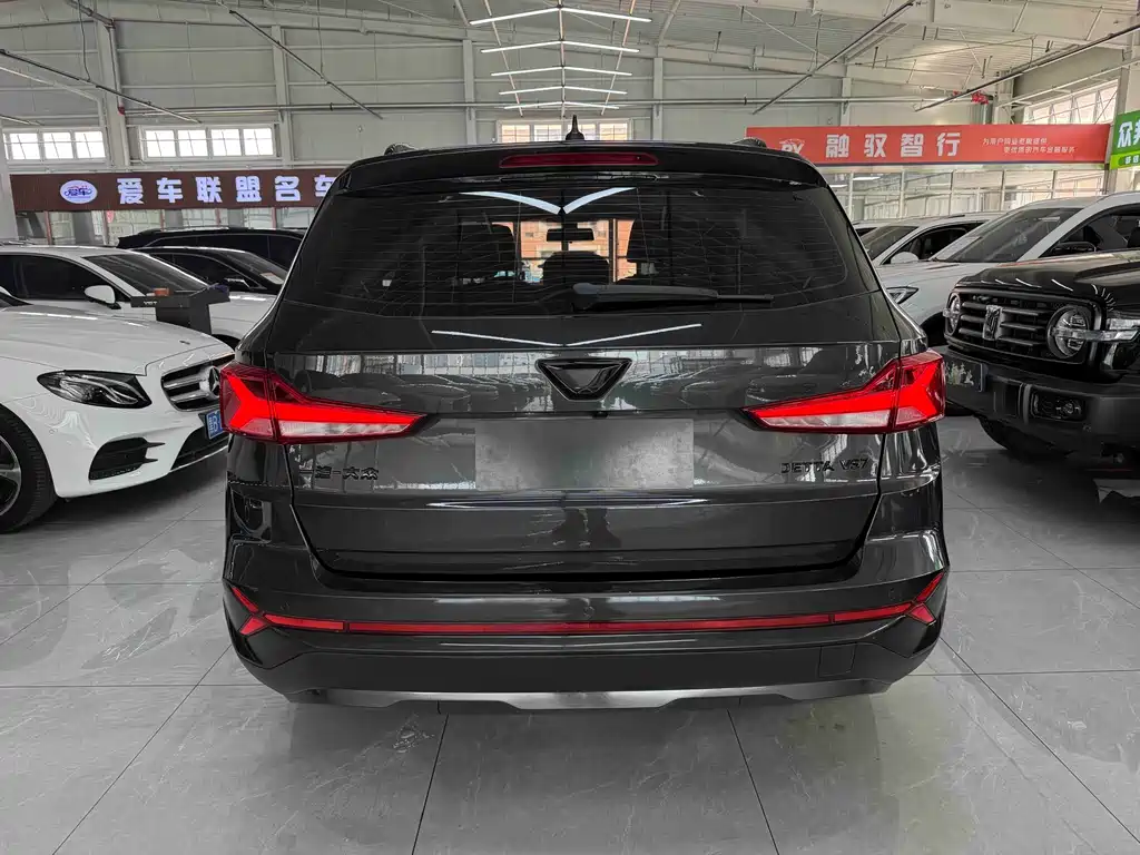 Jetta VS7 Black Sharp 1.4 T Auto Joy Pro