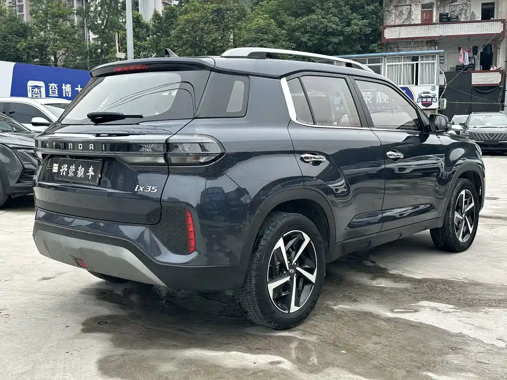 Hyundai ix35 2.0 L Auto 2 WD GLS Leading