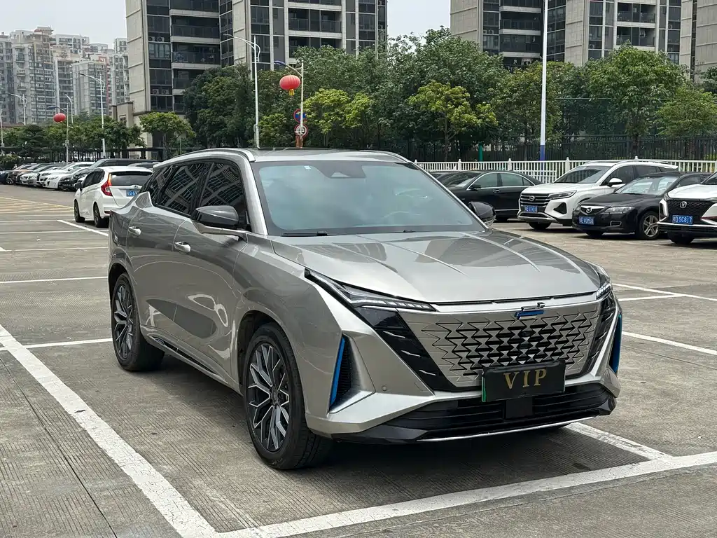 Changan Oshan Z6 NEV Smart Electric iDD 150 KM Flagship PLUS