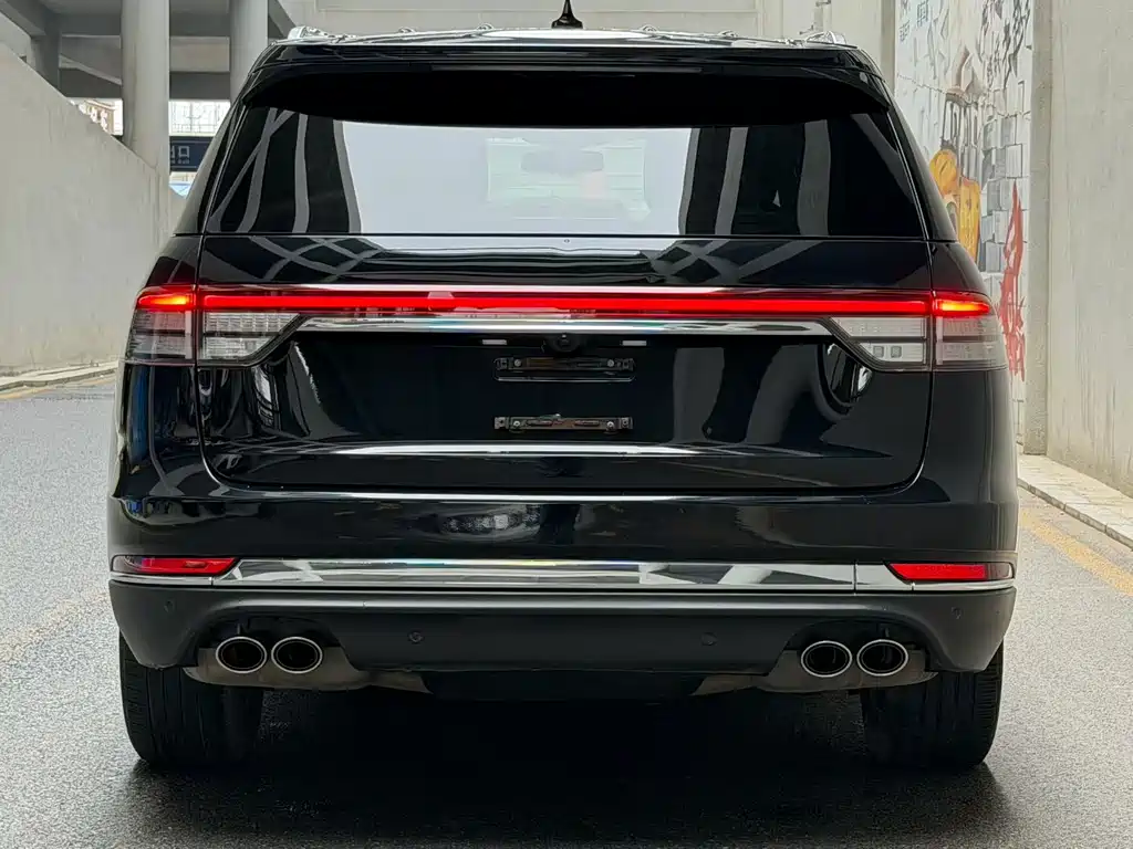 Aviator 3.0 T V6 4 WD Premium