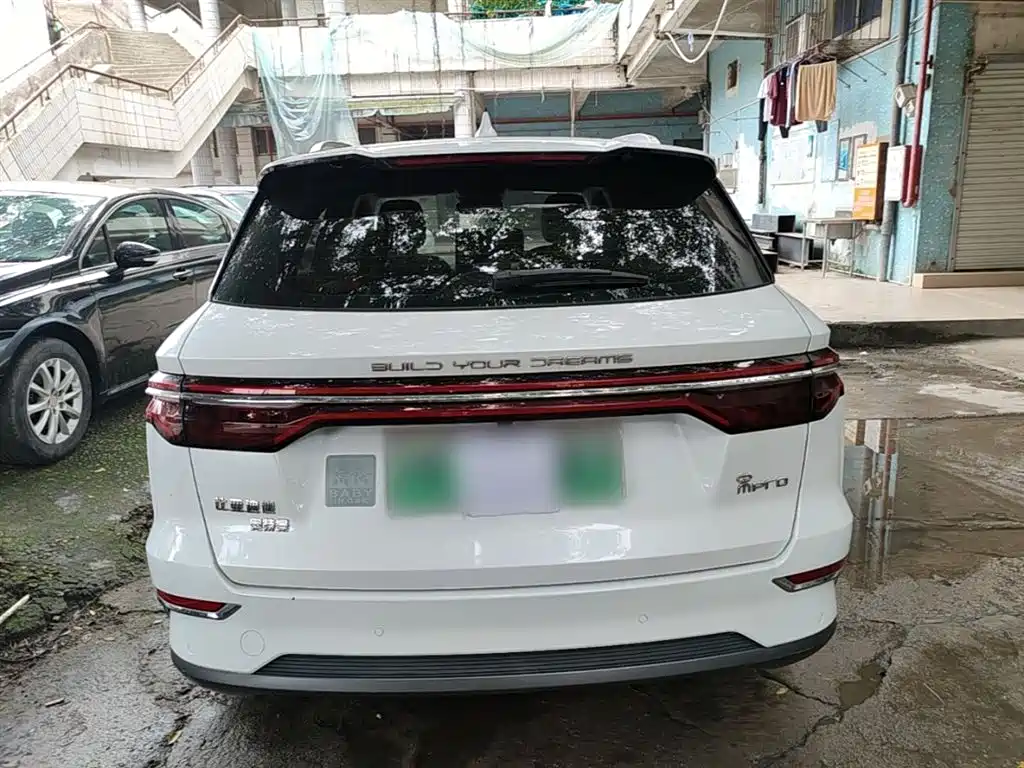 Song Pro NEV DM 1.5 T 4 WD Performance Flagship