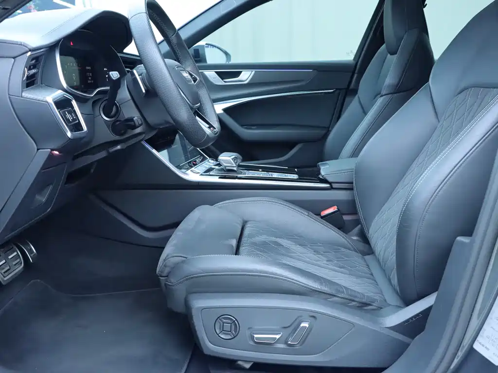 Audi S6 奥迪S6 2023款 S6 2.9 T