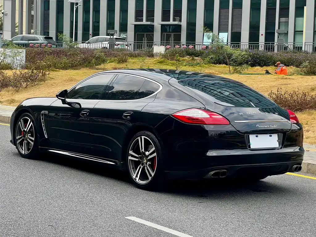 Panamera Panamera Turbo 4.8 T