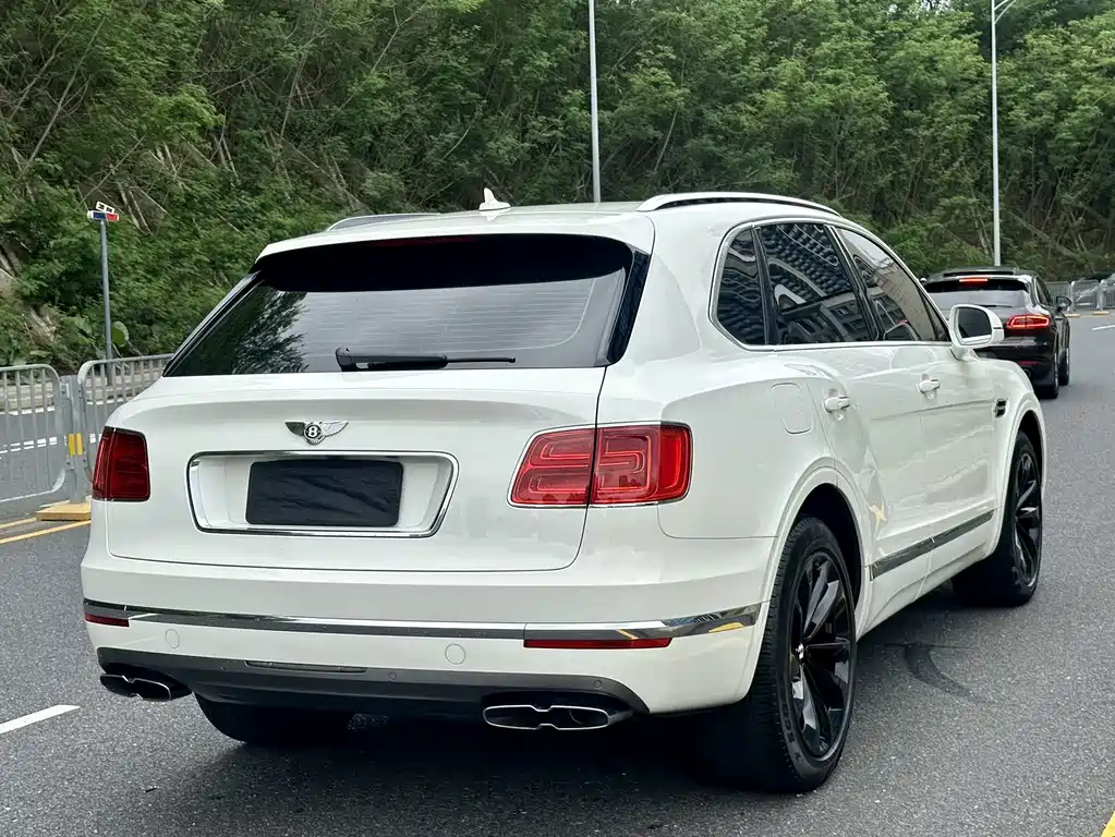 Bentayga 4.0 T V8