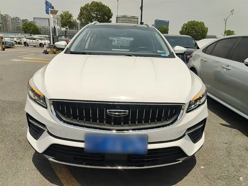 Emgrand S 1.4 T CVT Distinguished