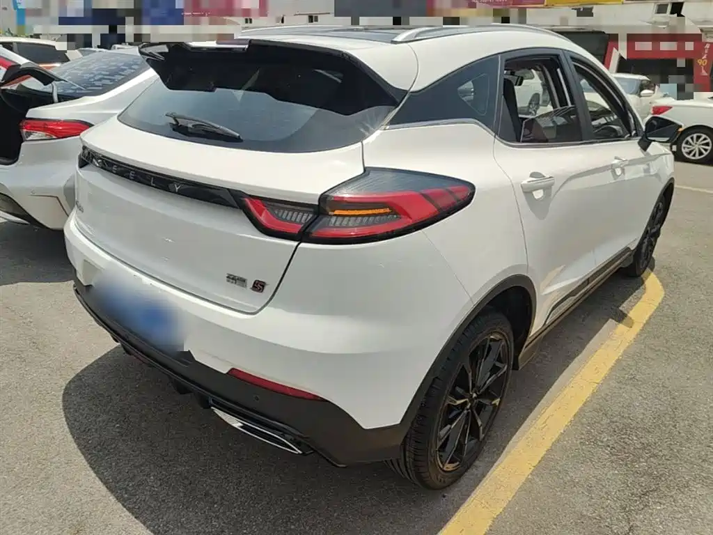 Emgrand S 1.4 T CVT Distinguished