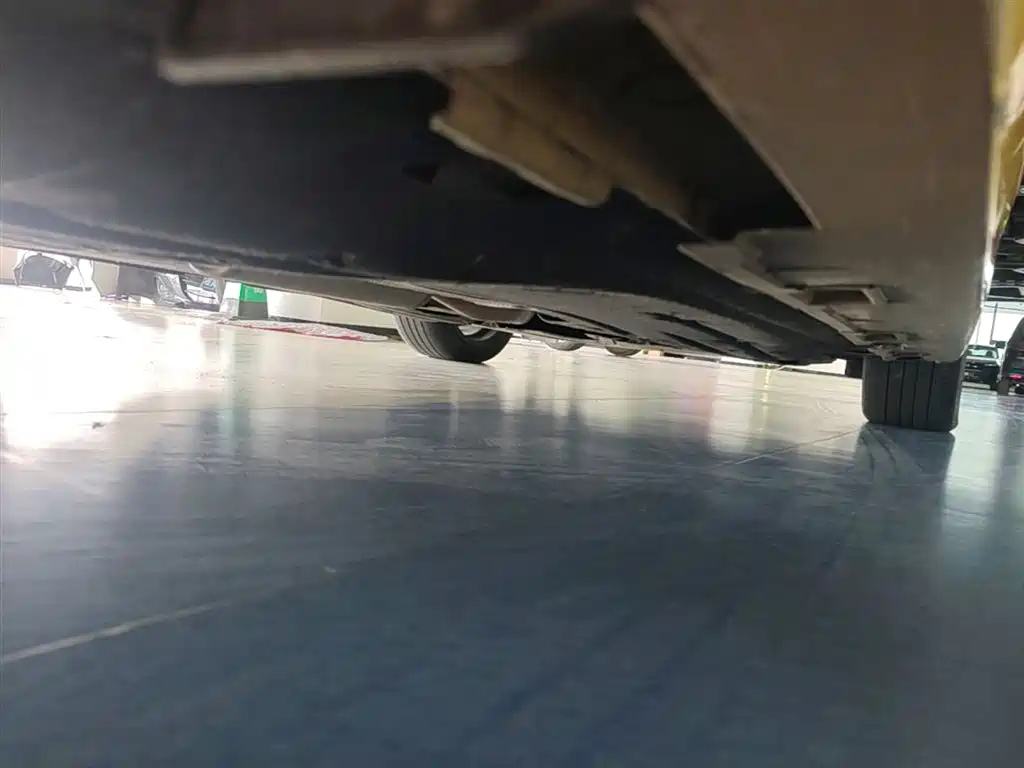 Integra 240 TURBO CVT Premium