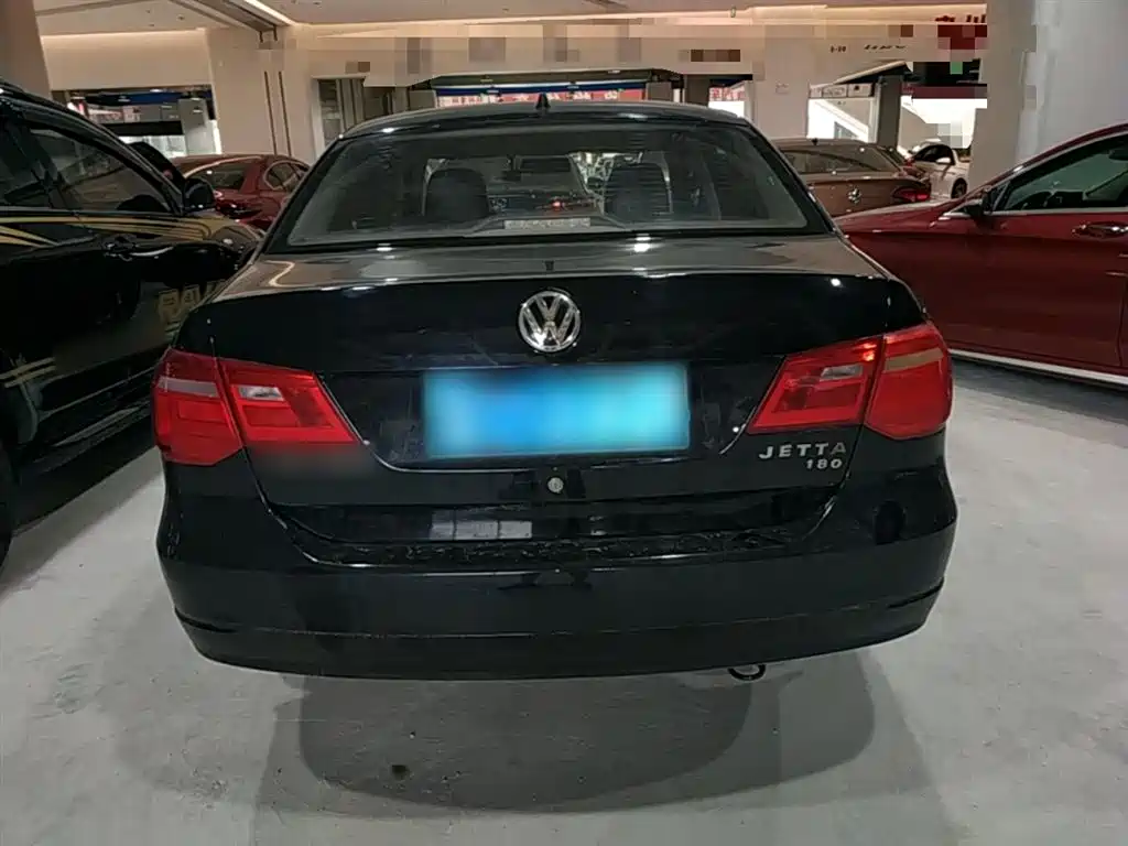 Jetta 1.6 L Manual Fashion