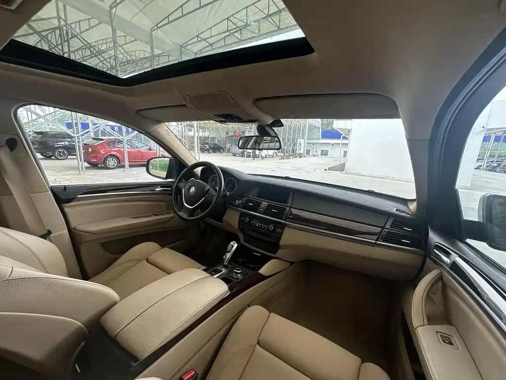 BMW X6 xDrive35 i