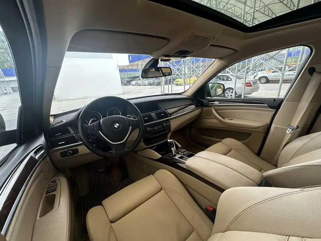 BMW X6 xDrive35 i