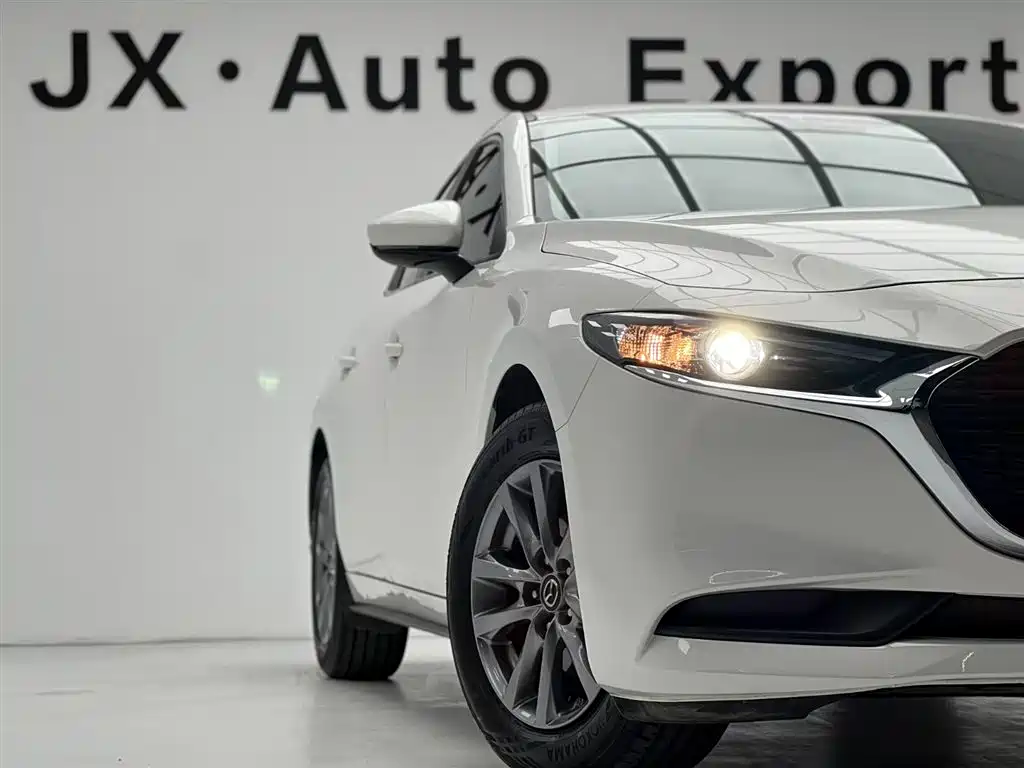 Mazda 3 Axela 2.0 L Auto Quality Engine