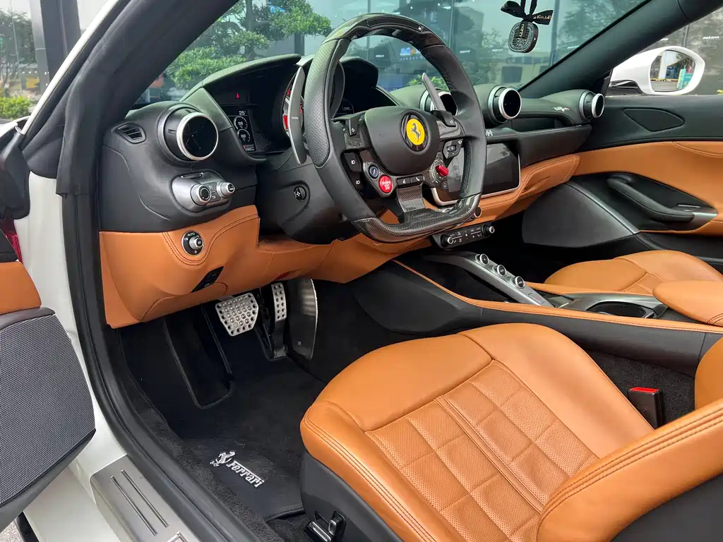 Portofino 3.9 T M