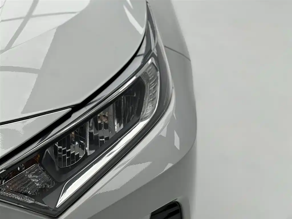 RAV4 2.0 L CVT 2 WD Style