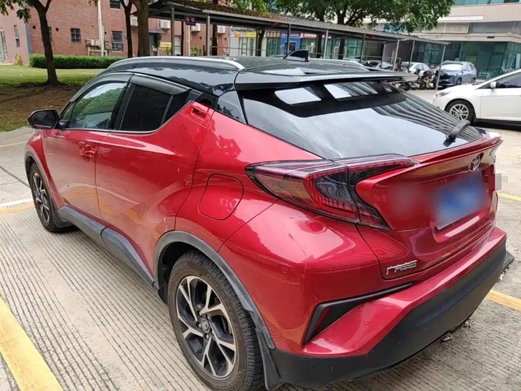 Toyota C-HR 丰田C-HR 2018款 2.0 L 豪华天窗版 国VI