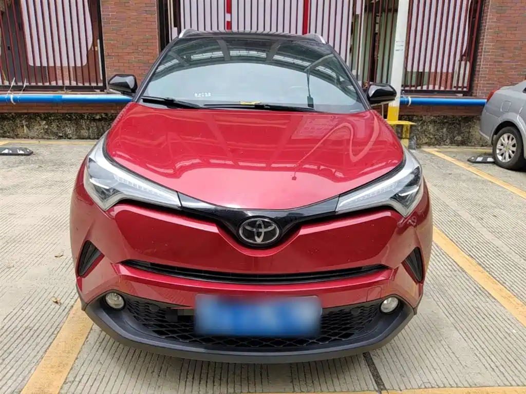 Toyota C-HR 丰田C-HR 2018款 2.0 L 豪华天窗版 国VI