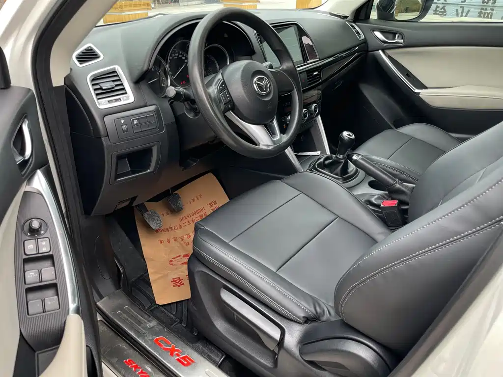 Mazda CX-5 2.0 L Manual 2 WD Comfort
