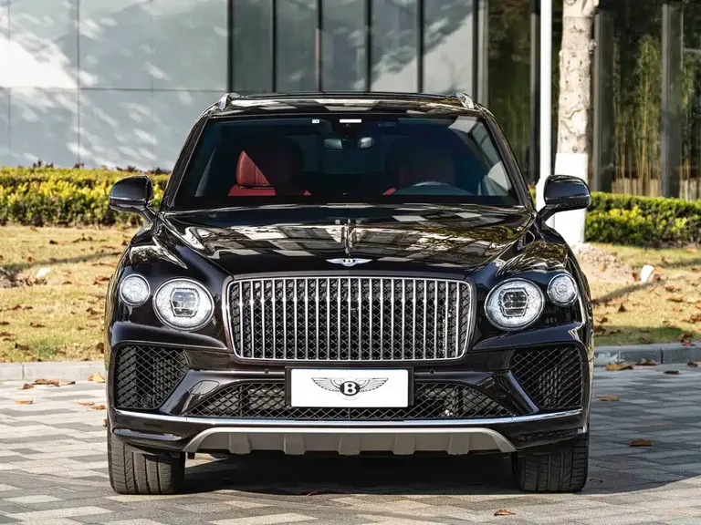Bentley Bentayga 4.0 T V8 LWB Range