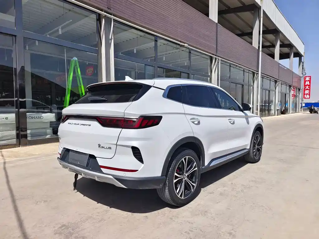 Song PLUS 1.5 T Auto Flagship PLUS