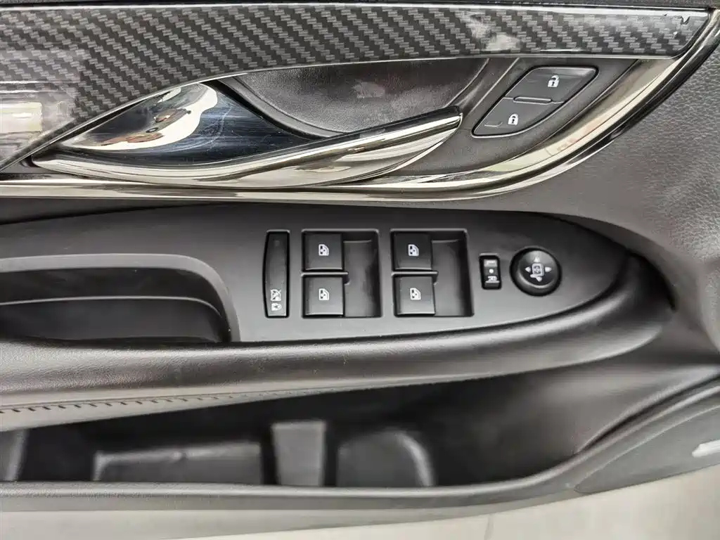 Cadillac ATS-L 28 T Tech