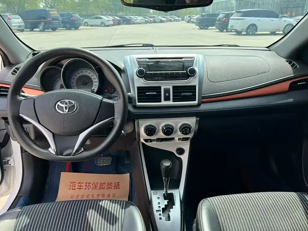 YARiS L Zhixuan YARiS L 致炫 2016款 1.5 G 自动劲速天窗版