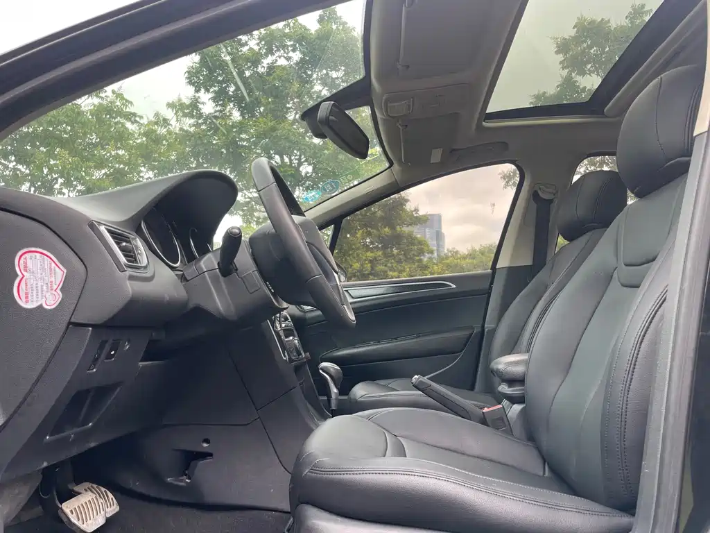 Peugeot 308 Pleasure Classic 1.6 L Auto Style