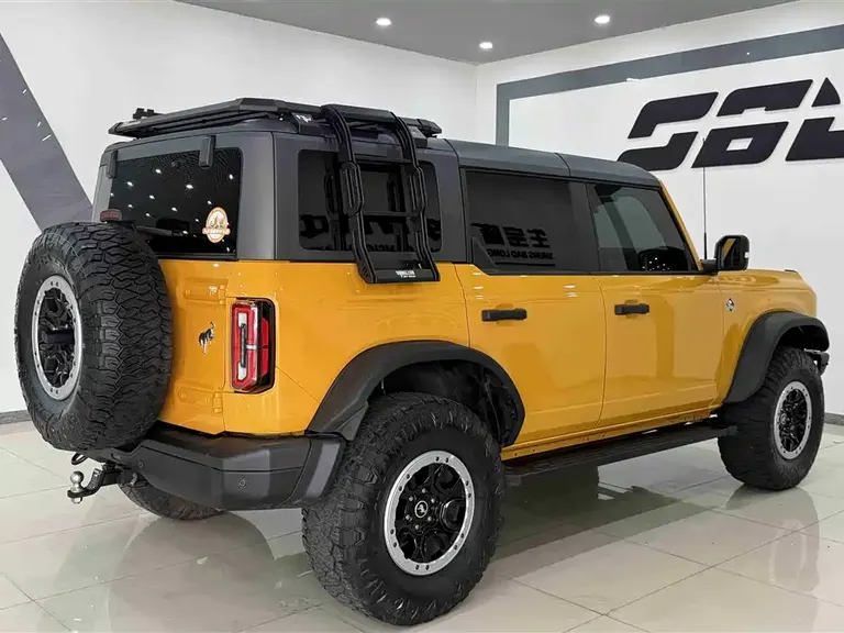 Ford Bronco 2.3 T Long Beach Bigfoot Offroad