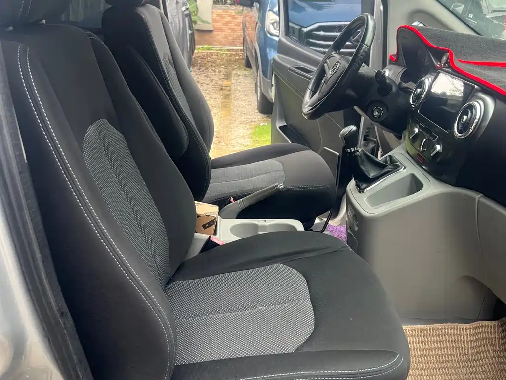Refine M3 Maker 1.6 L Luxury Smart