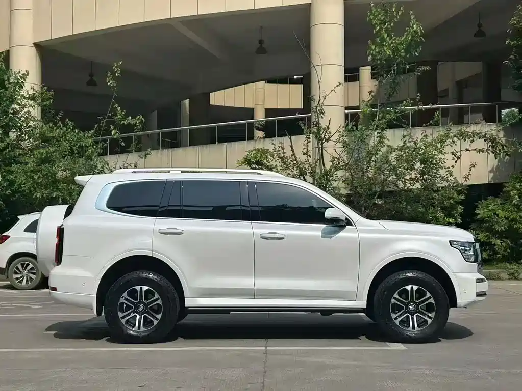 Tank 500 3.0 T Sport Realm 5-seat