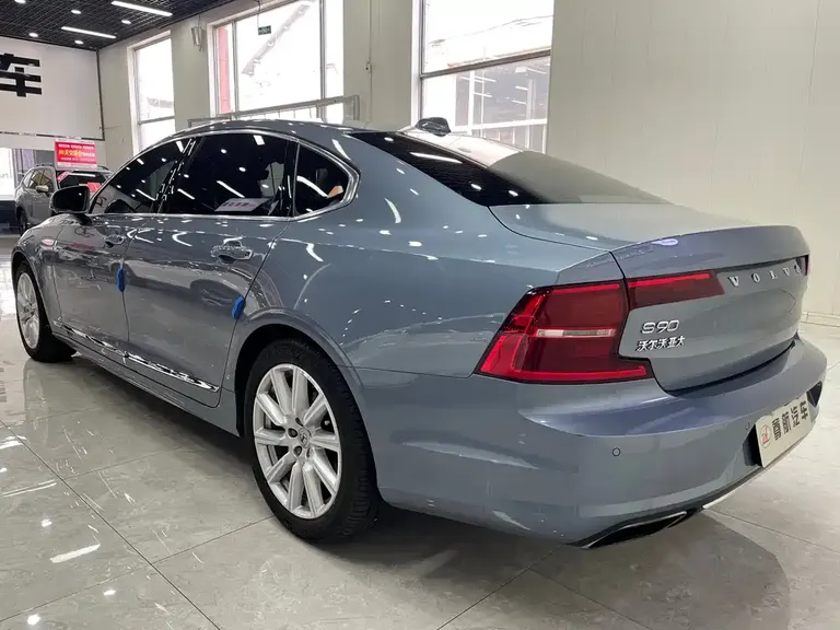 Volvo S90 T5 Smart Vision Luxury
