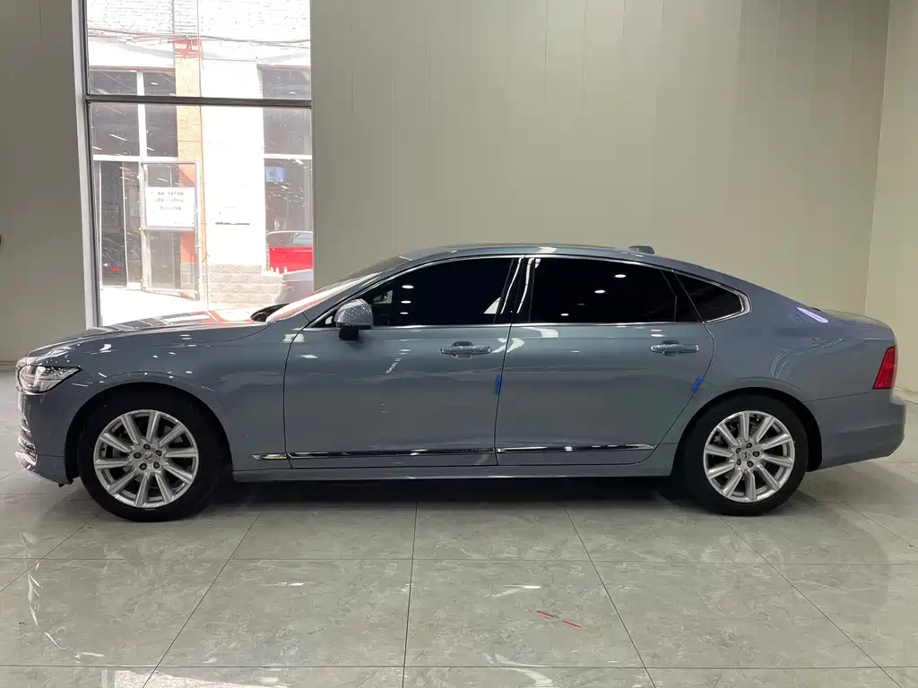 Volvo S90 T5 Smart Vision Luxury