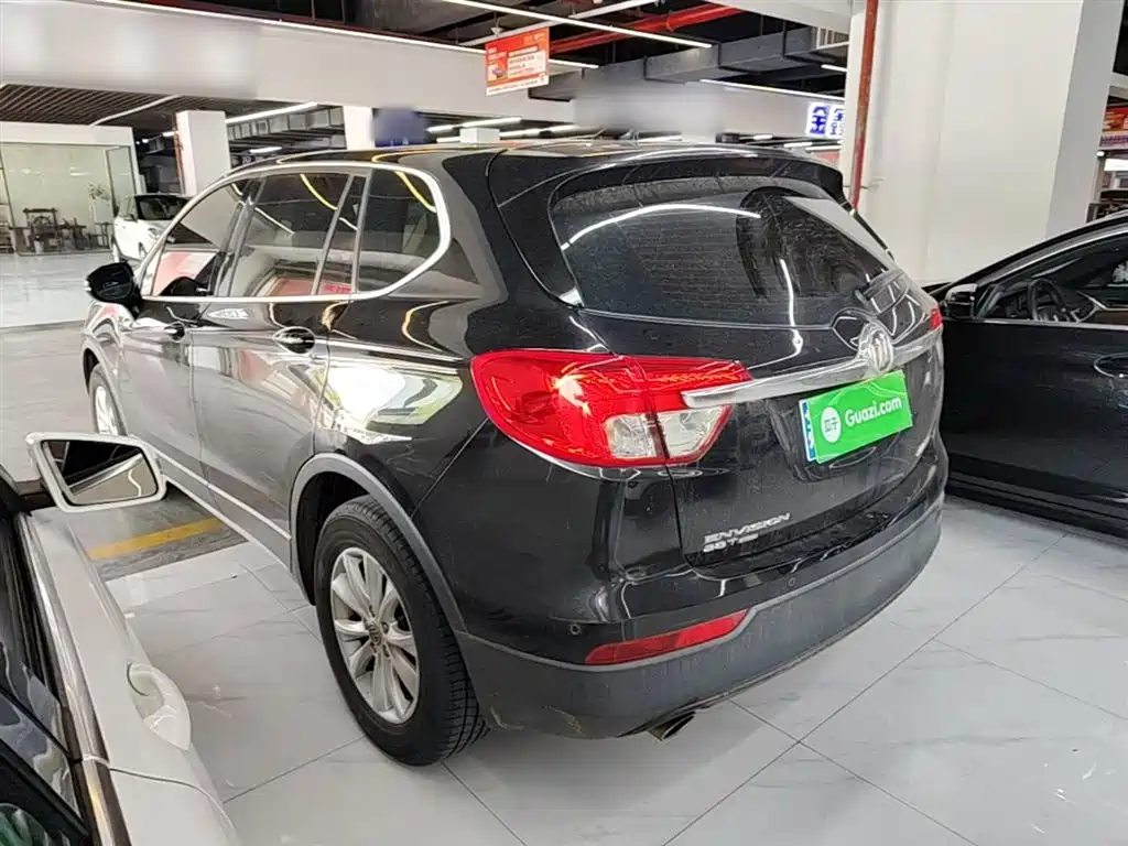 Envision Plus 28 T 4 WD Elite