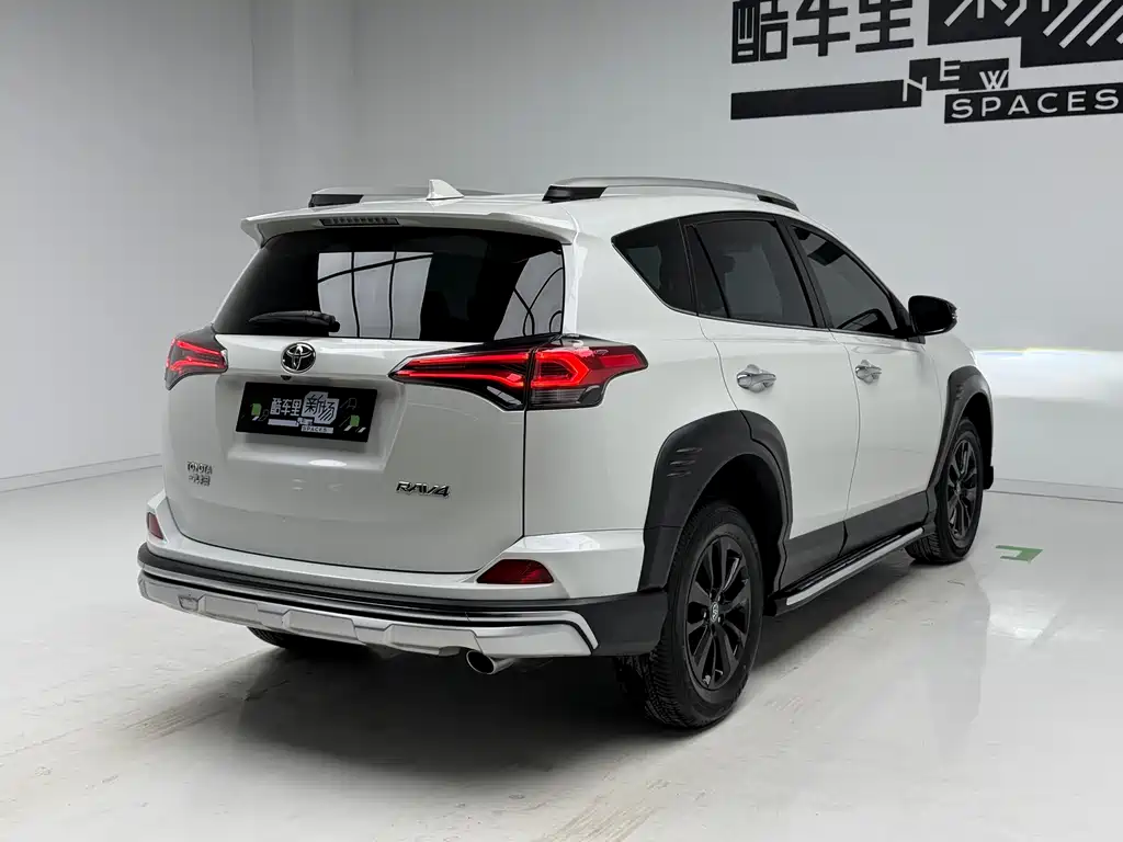 RAV4 2.0 L CVT 2 WD Style X Limited CN-VI