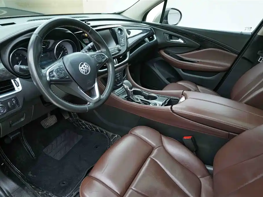 Envision Plus 28 T 4 WD Luxury