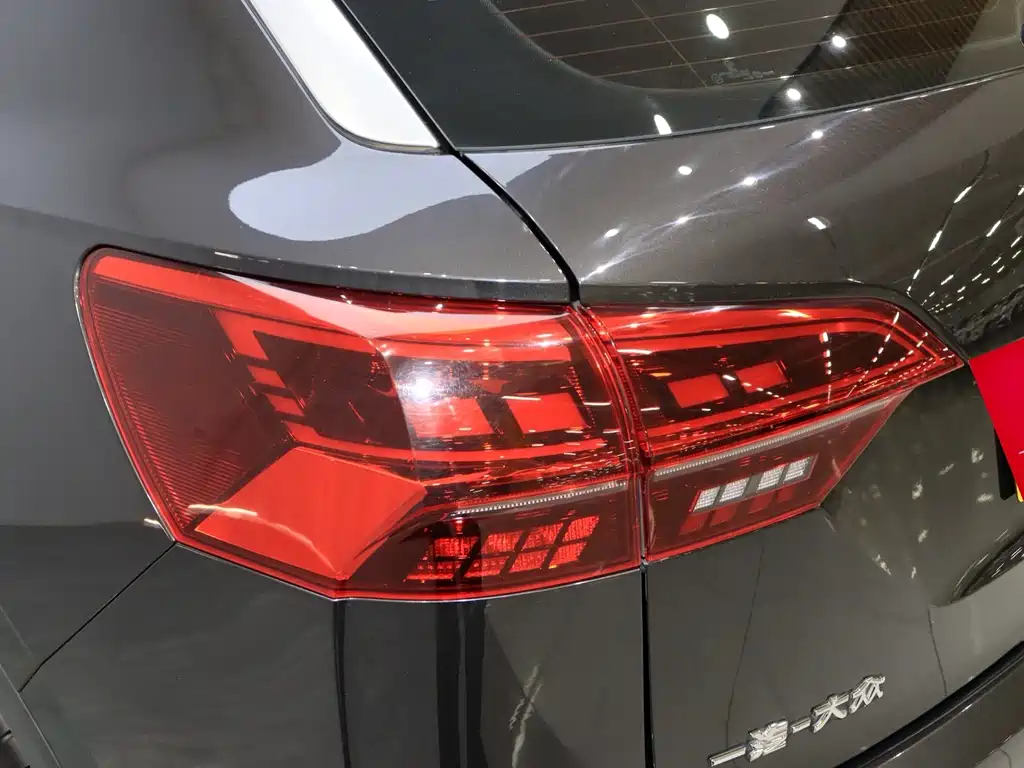 Tayron 330 TSI 2 WD 30 Anniversary