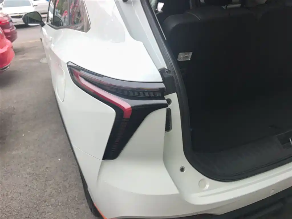 Cowin Kunlun 凯翼昆仑 2023款 昆仑 300 山峰版