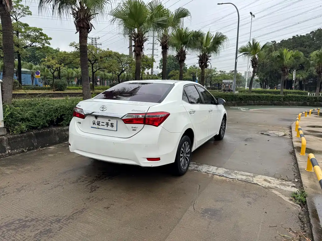 Corolla Facelift 1.2 T S-CVT GL