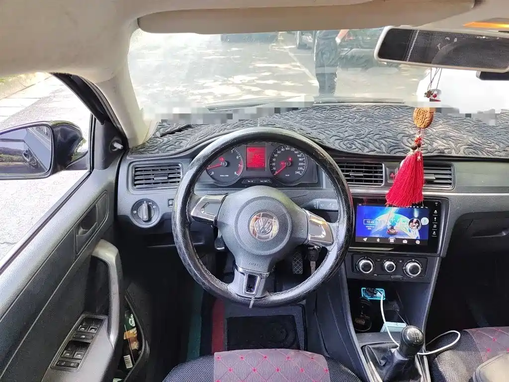 Santana 1.6 L Manual Style