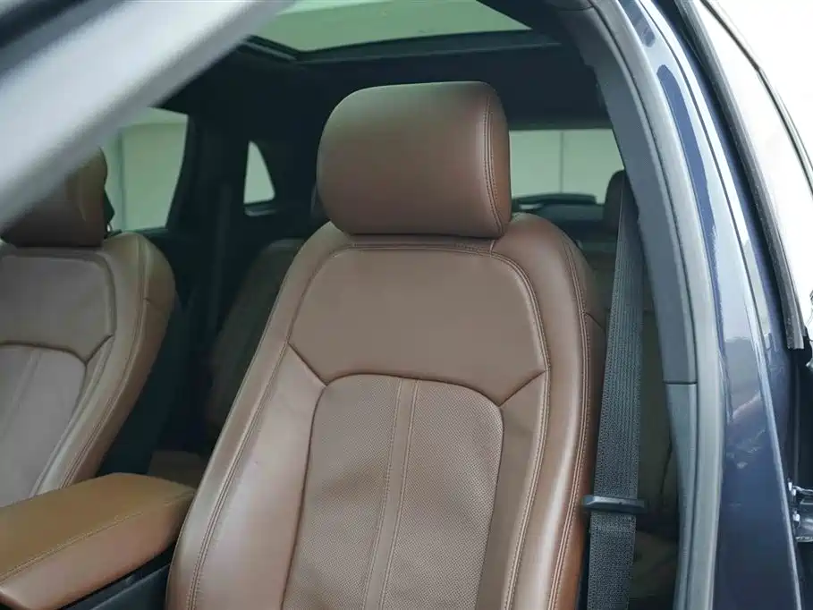 Nautilus 2.7 T 4 WD Honor Shine