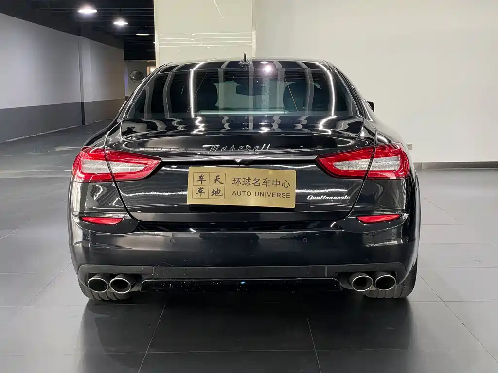 Quattroporte 3.0 T Standard