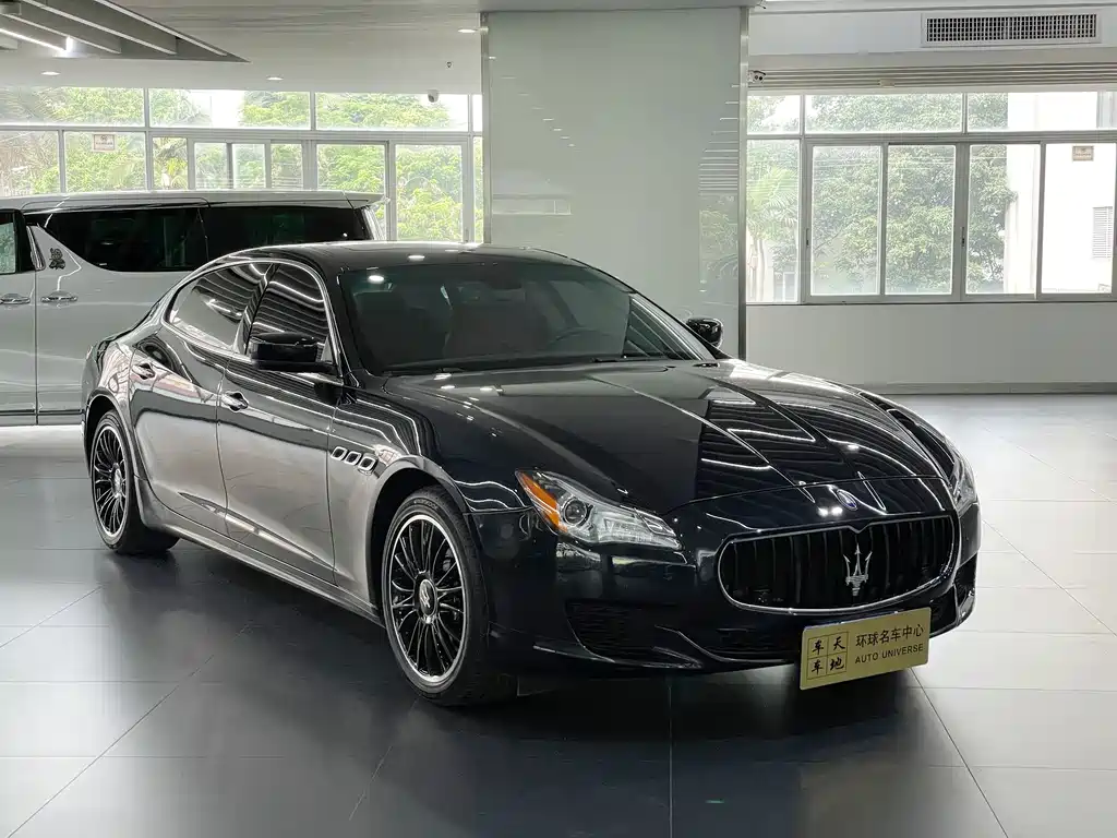 Quattroporte 3.0 T Standard