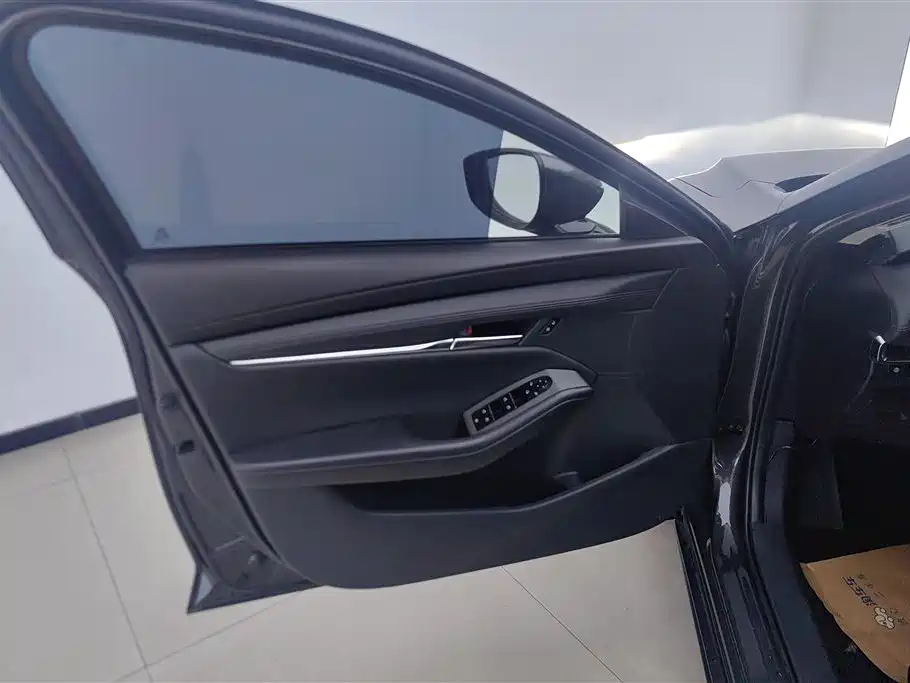 Mazda 3 Axela 2.0 L Auto Quality Elegant