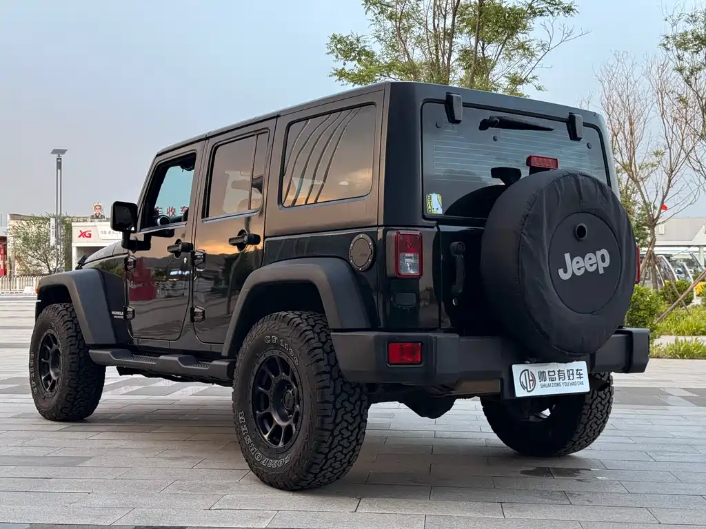 Wrangler 牧马人 2012款 3.6 L Rubicon 四门版